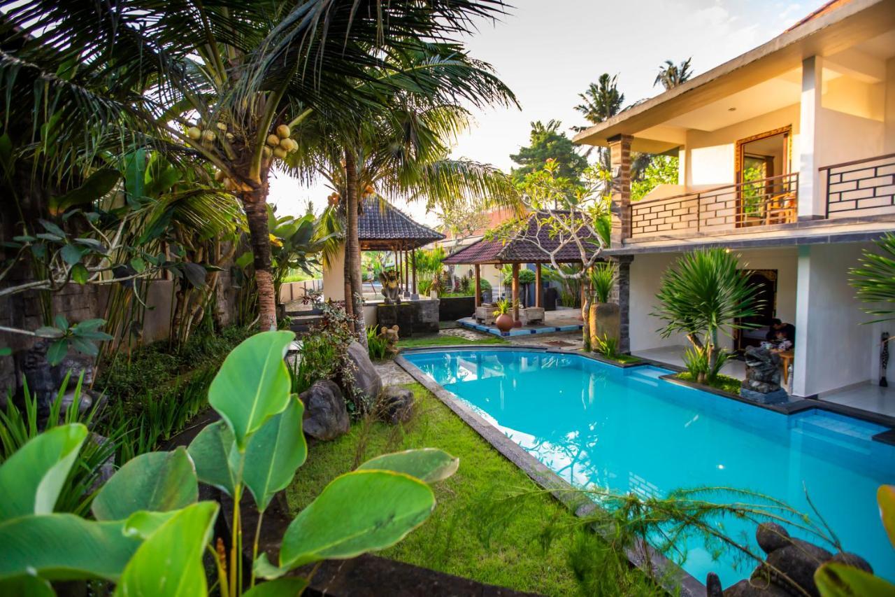 Asri Sari Villa Ubud Екстериор снимка